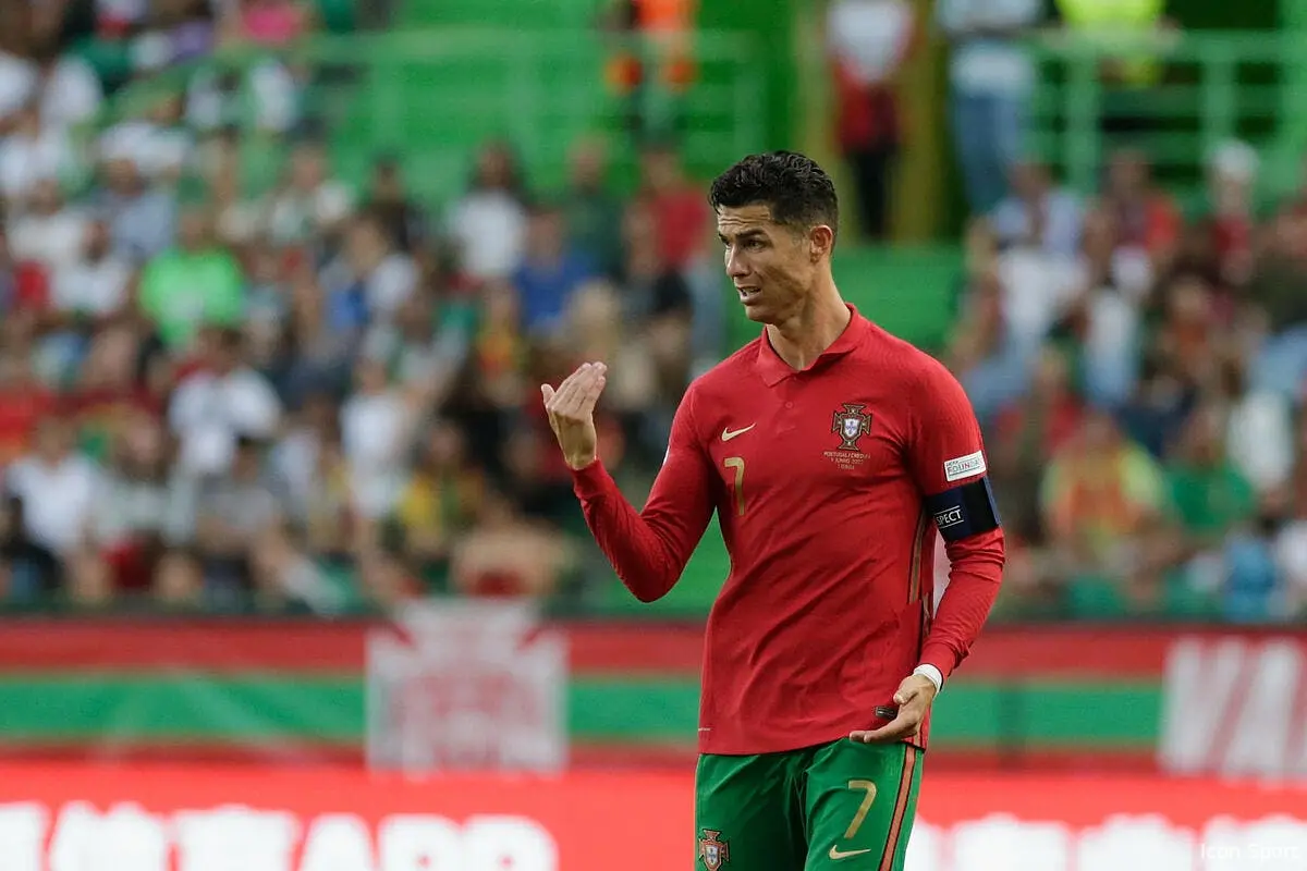 cr7 s en va les paris sont lances et sont defavorables au psg icon sipausa 39819241 344737