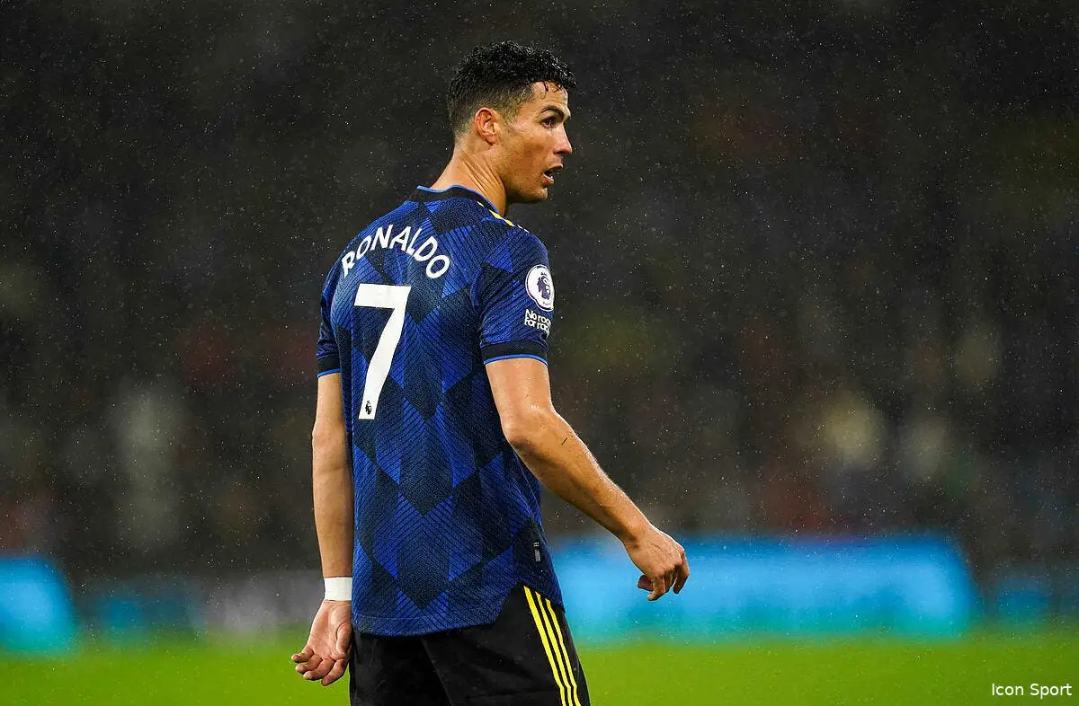 cristiano ronaldo joue avec des nuls il accuse icon 65180541 334415