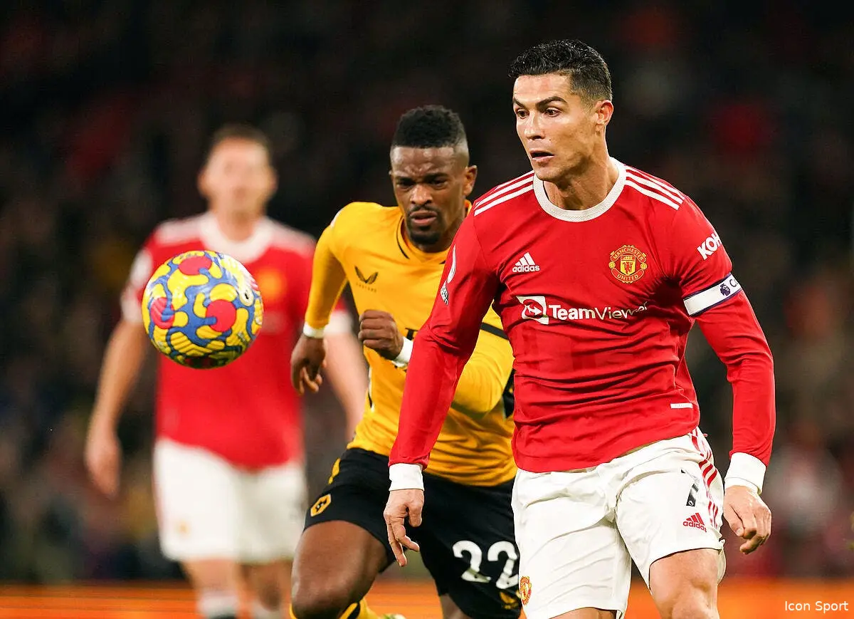 cristiano ronaldo reunion d urgence a manchester united icon 018064 0039 332041