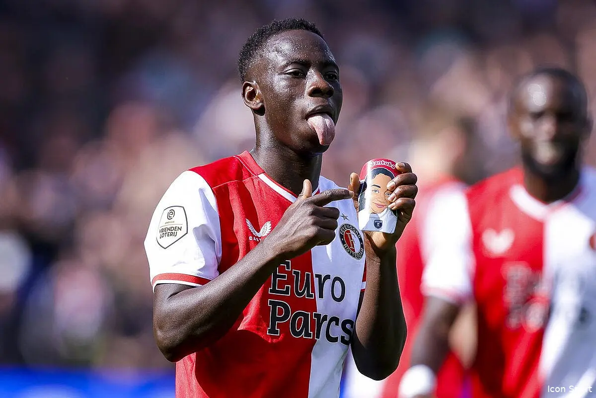 Double KO pour l'OM, l'OL proche du but pour Minteh