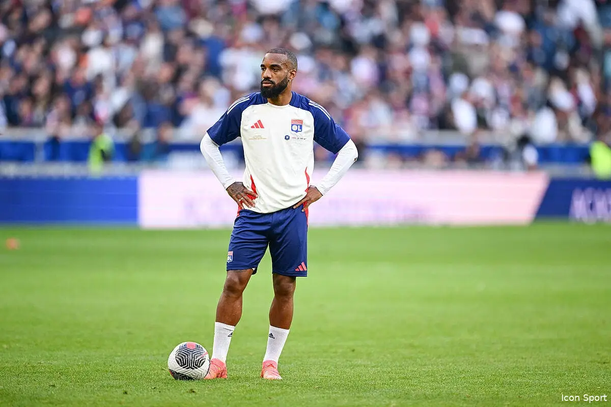 EdF : Lacazette a dit oui aux JO, Henry est sur les fesses