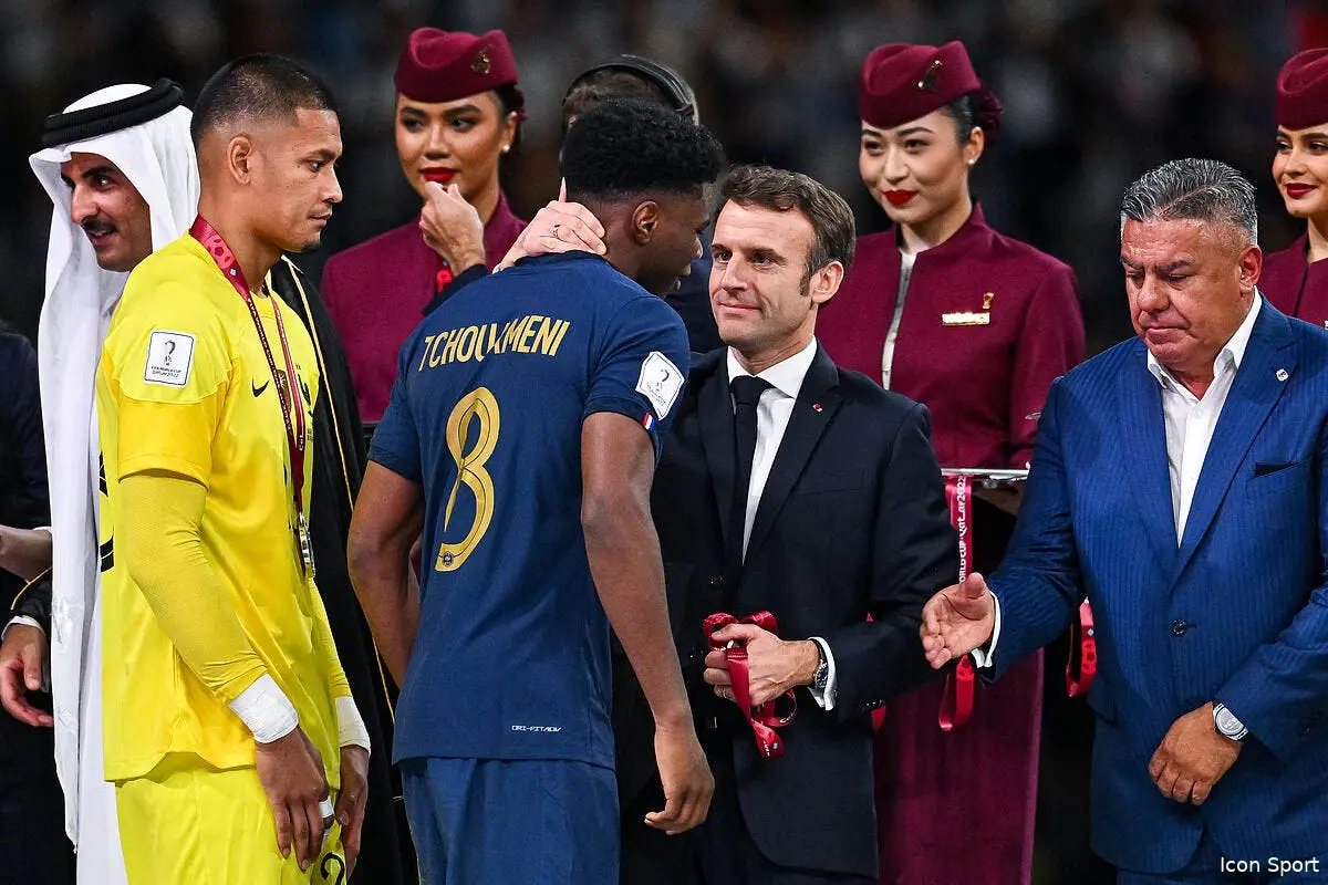 edf le graet doit partir emmanuel macron contacte platini icon bap 181222 93 258 355628