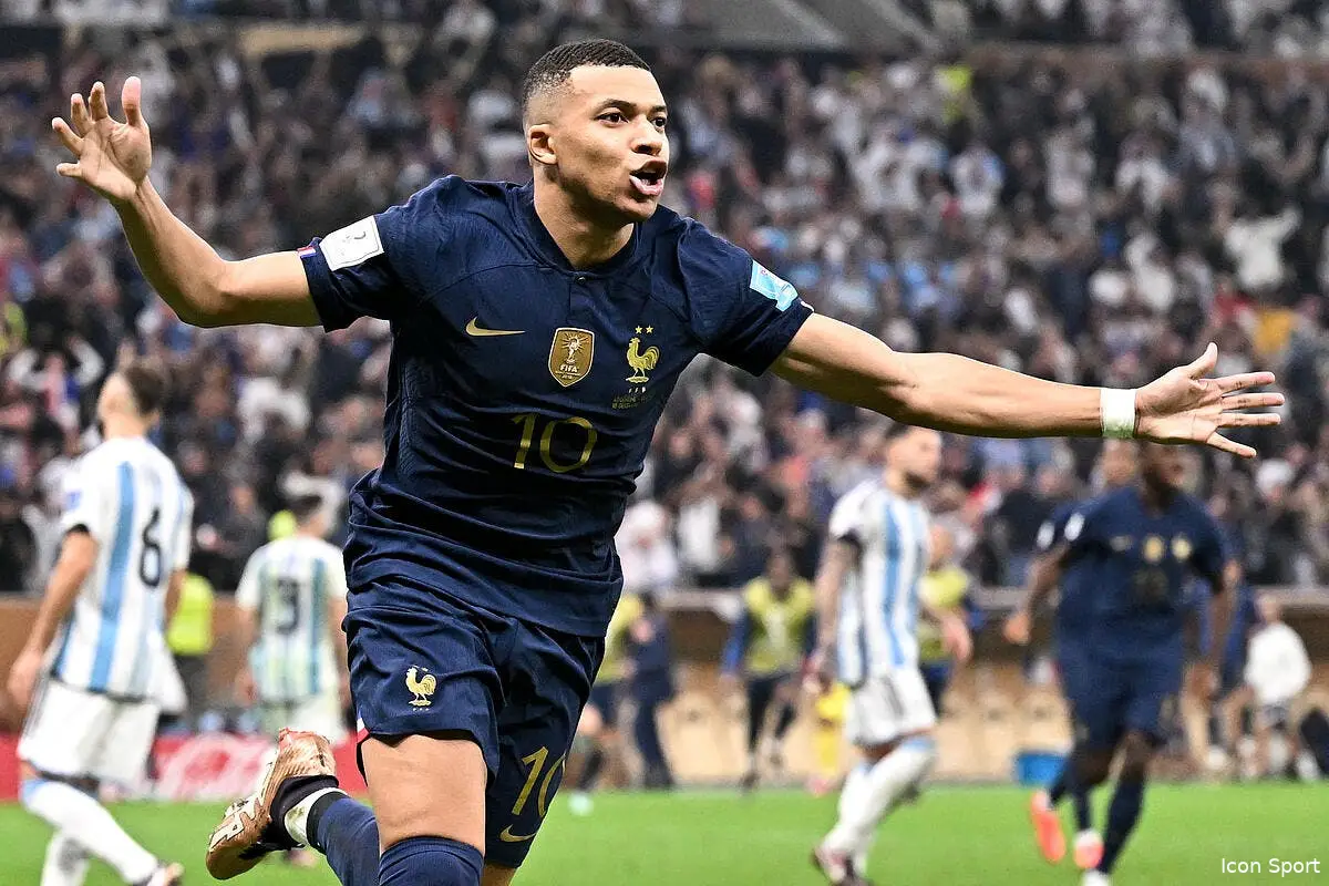 edf mbappe capitaine de la france emballe c est pese icon ab9 3669 358103