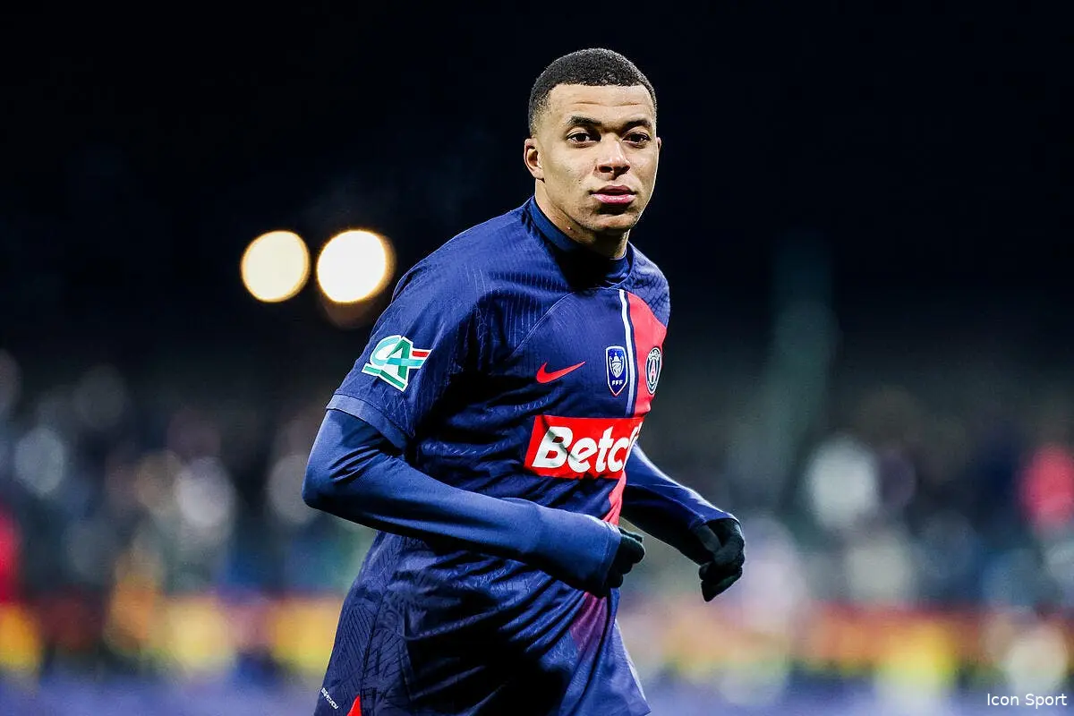 entre paris et madrid mbappe est toujours indecis icon jof 1526 371044