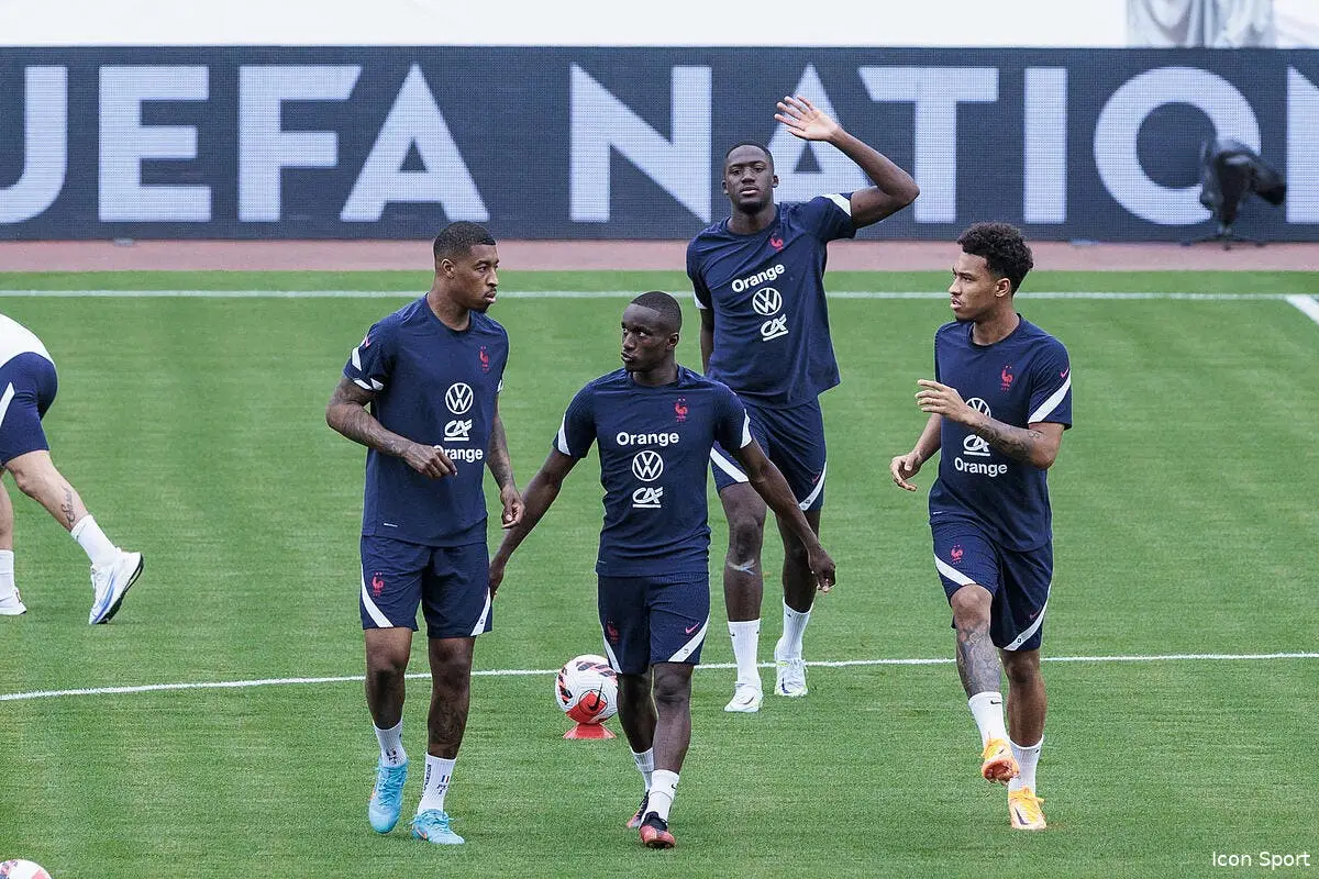 france deschamps tatonne un changement brutal en croatie icon 220605 pxl france training013 342825