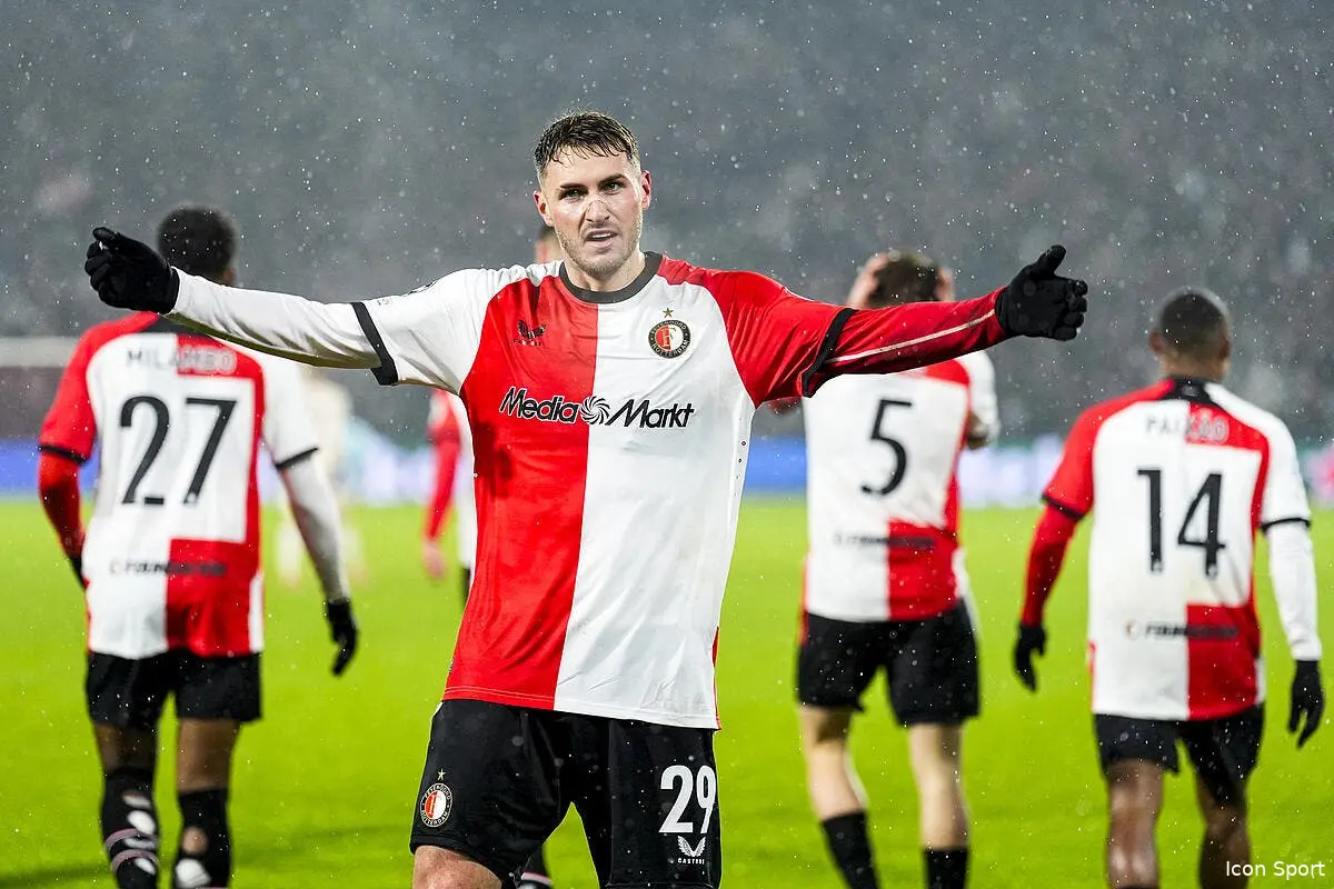 Gimenez, Brobbey ou Ferguson à l’OM, il y a un problème