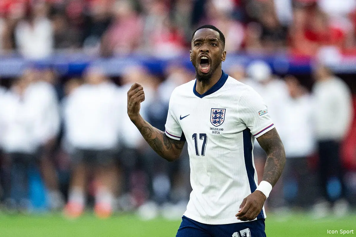 ivan toney quitte brentford pour l arabie saoudite iconsport 233734 0544 380536