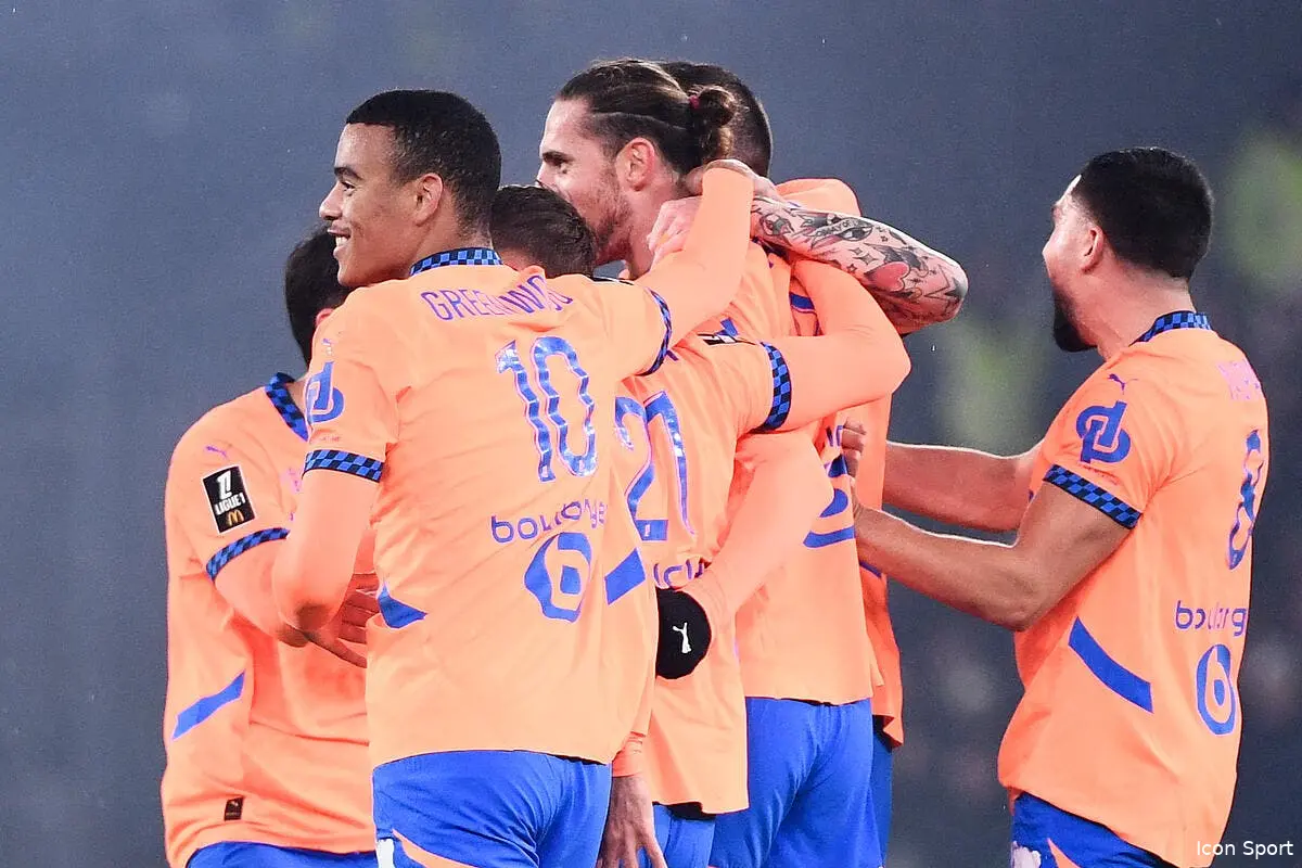 L1 : L'OM enfonce l'ASSE et met la pression sur Paris