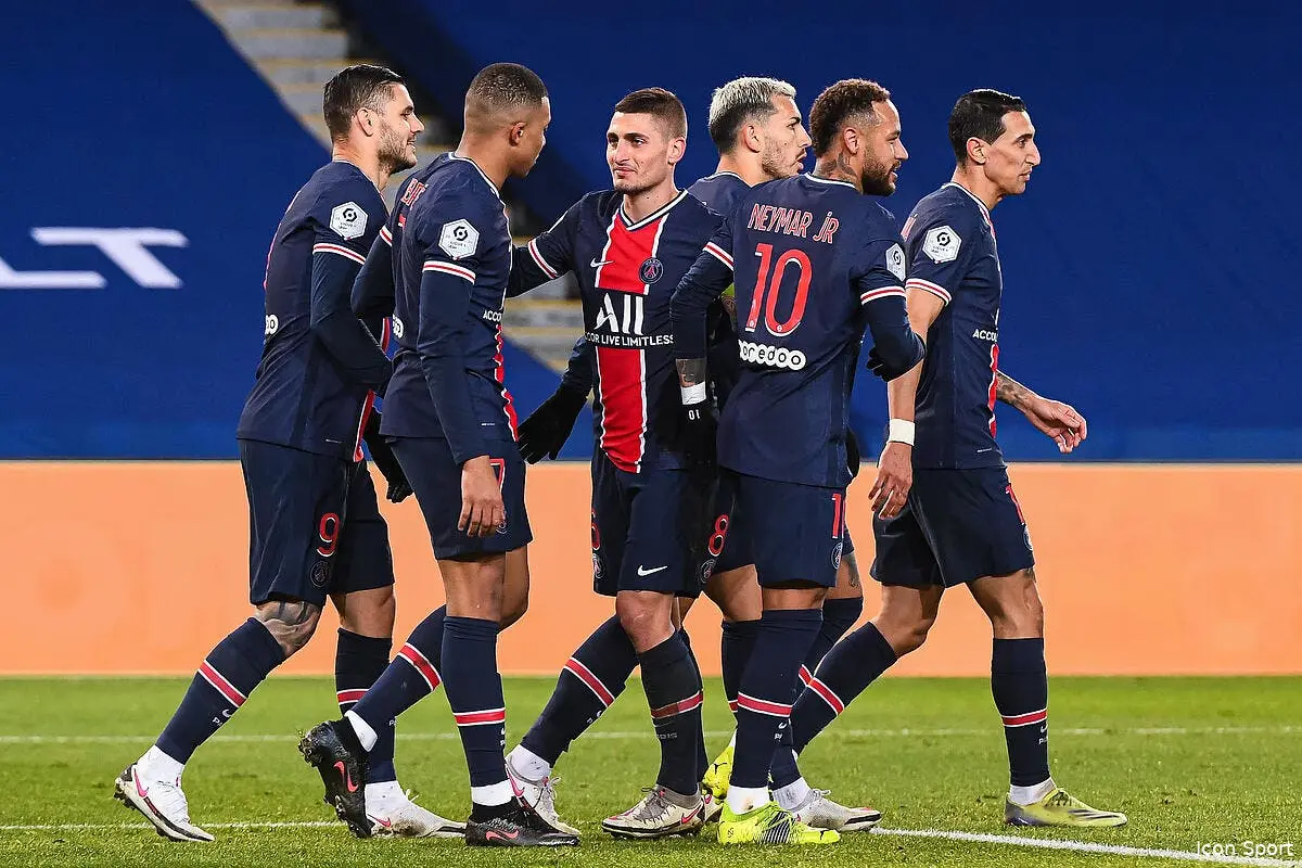 l1 mbappe et neymar s amusent le psg distance le losc et l ol icon bap 220121 93 072 304849