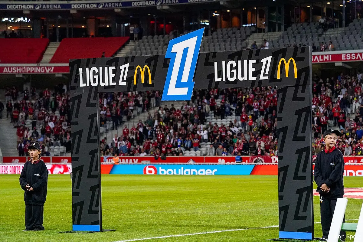 L1 : L'OL et le PSG rois des dépenses délirantes au mercato