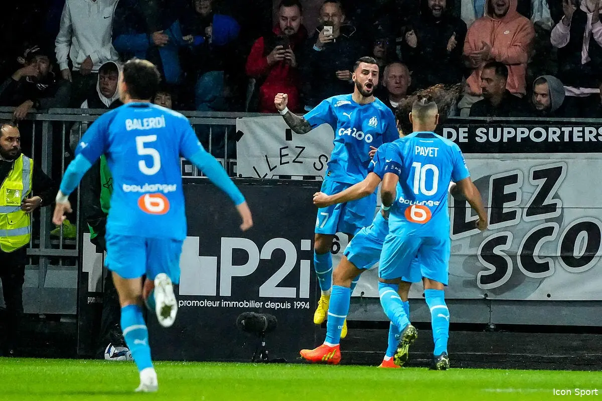 l1 santa clauss est genereux l om se regale a angers icon 30092022 dsc7441 351591
