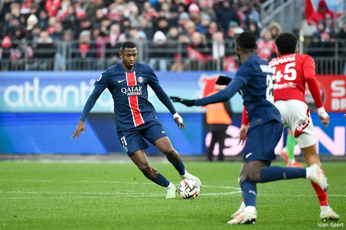Le PSG a recruté un défenseur et s'est trompé