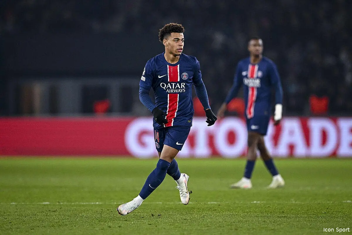 50 ME, le PSG a recruté Neymar et CR7 en un seul joueur