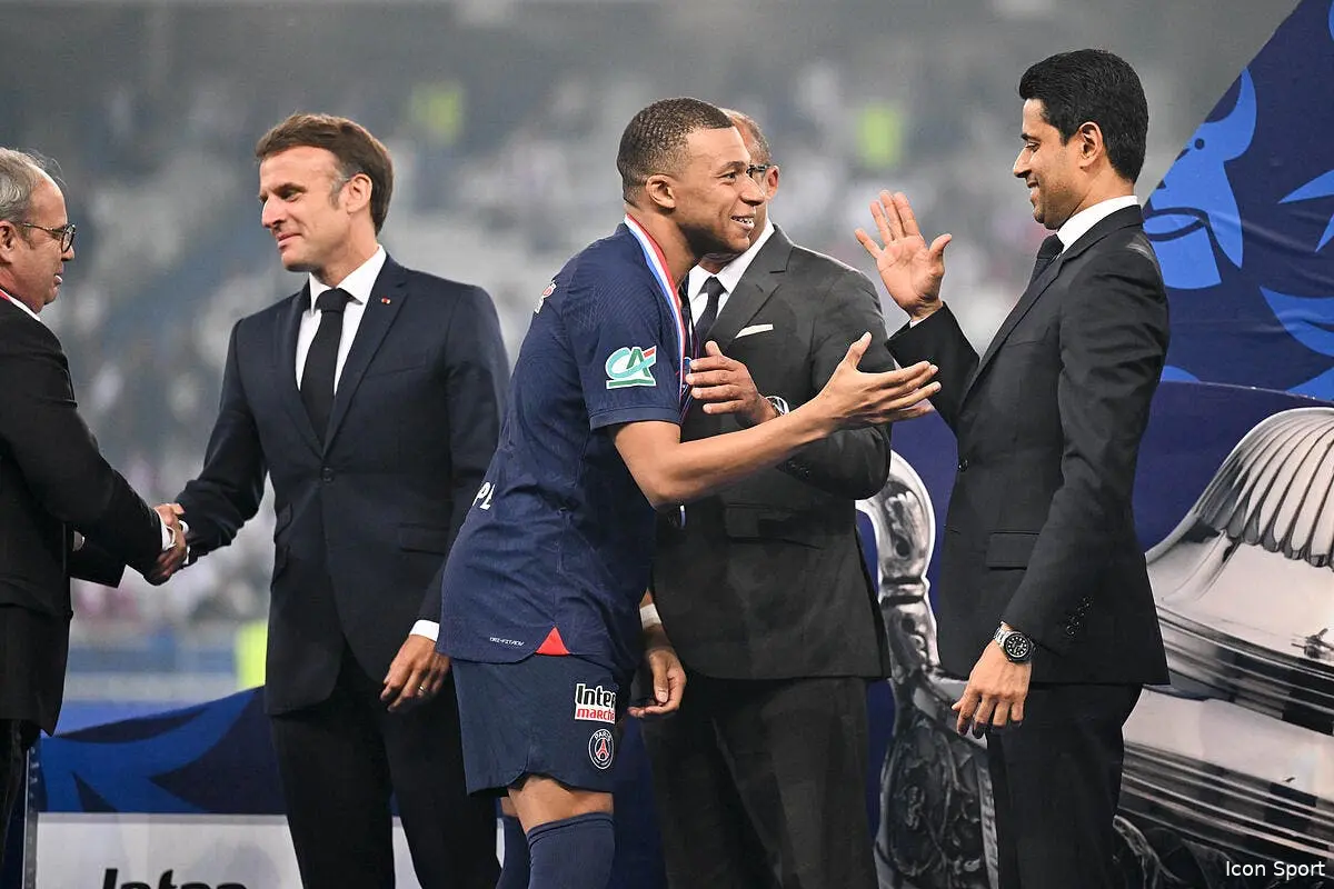 le psg appelle luis enrique a la barre contre mbappe iconsport 227934 0250 381105