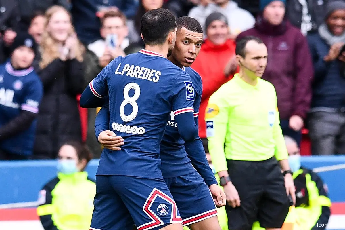 le psg cartonne et se fait cartonner par le parc icon pl5 9935 2 336707