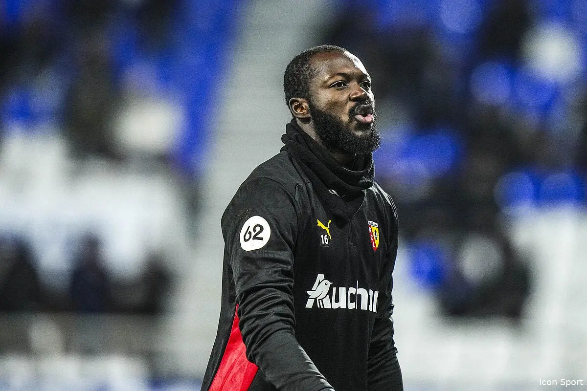 Lens : Un chat promet l'enfer au PSG