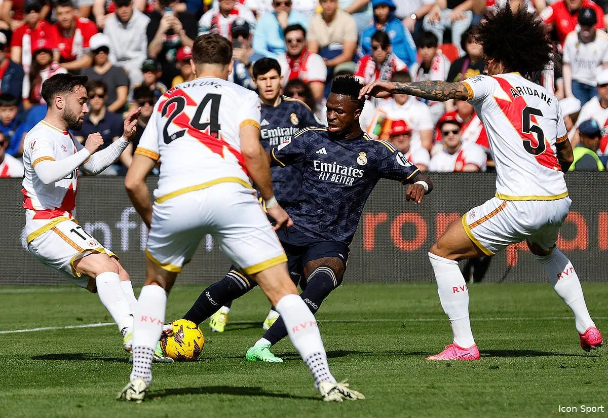liga le real madrid accroche chez son voisin icon ecommercefotos ecommerce2 147703584 2 372103
