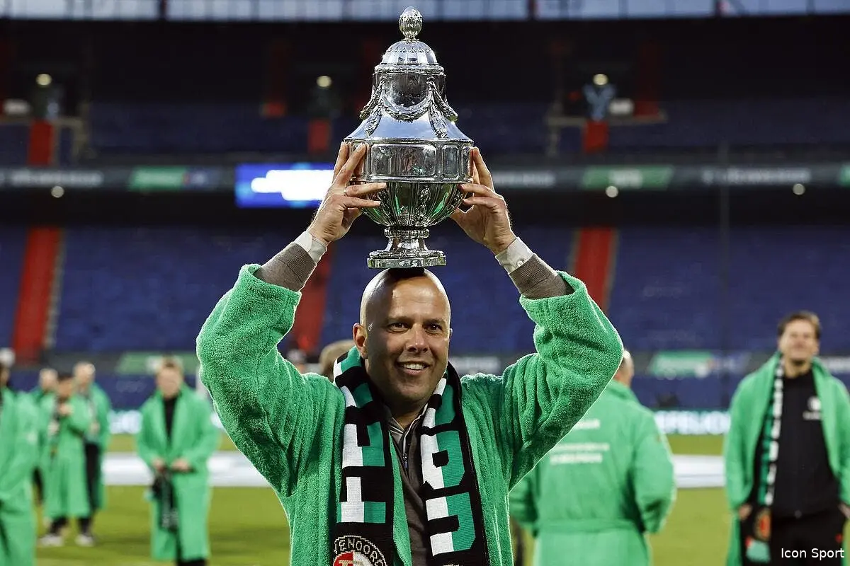Liverpool a payé 10 ME, Arne Slot arrive !
