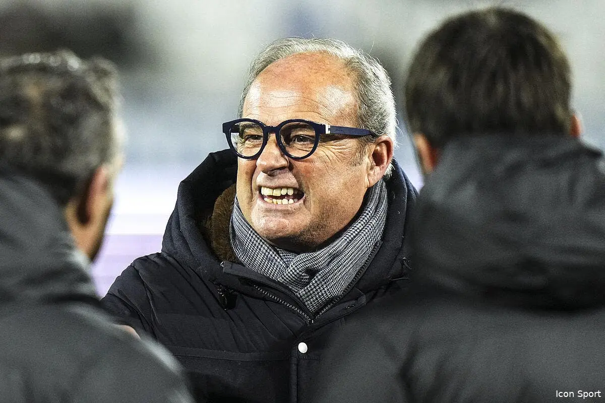 Luis Campos en Angleterre, alerte au PSG