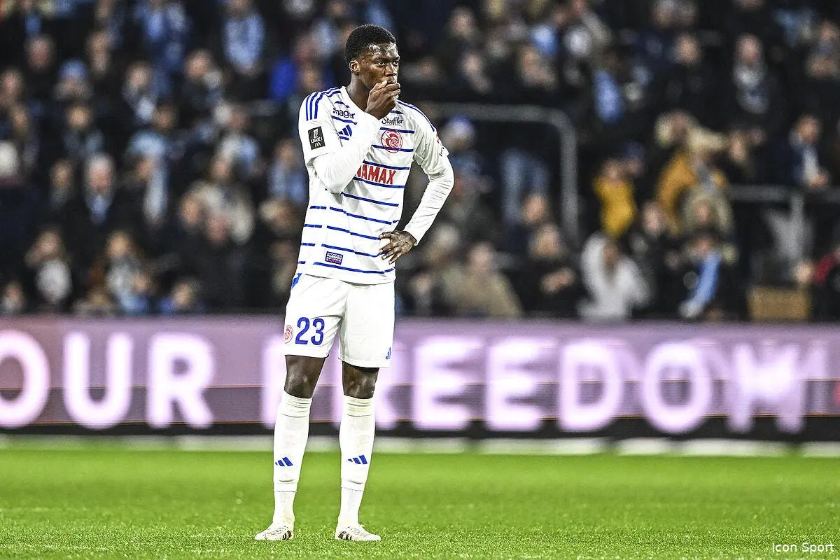 mamadou sarr arrive chelsea a un plan xxl en tete iconsport 247295 0097 387129