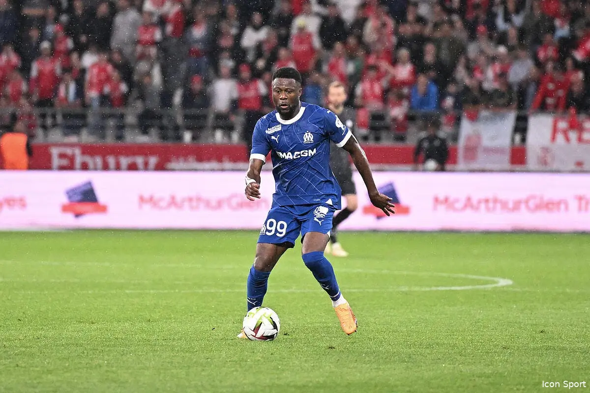 Mbemba viré lundi, la LFP prévient l'OM !