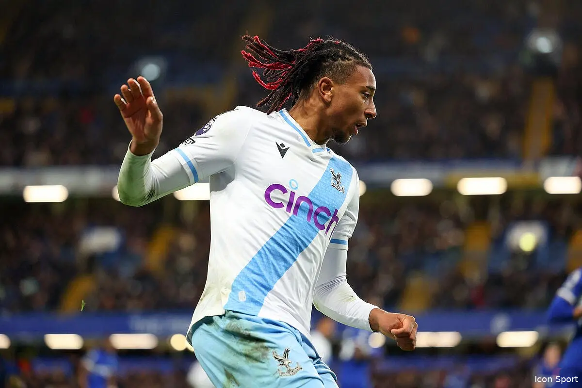 Mercato : Arsenal éloigne ce buteur français du PSG !