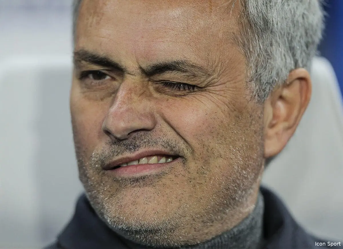 Mourinho et Abramovitch réclamés d'urgence à Chelsea