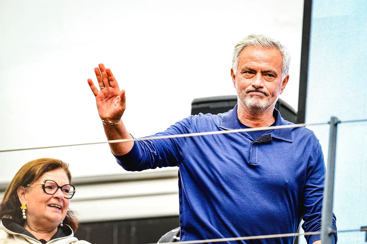 Mourinho humilié par Manchester United