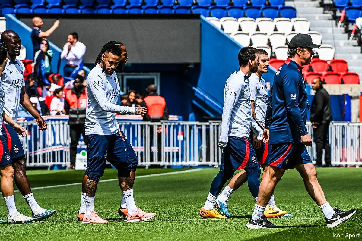 neymar annonce manchester united prend la parole icon dsc 5732 360829