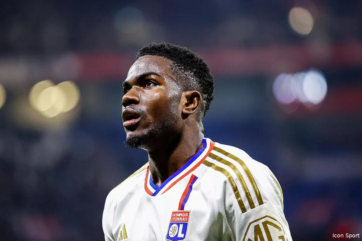 Nuamah et Mangala sacrifiés pour sauver l’OL ?