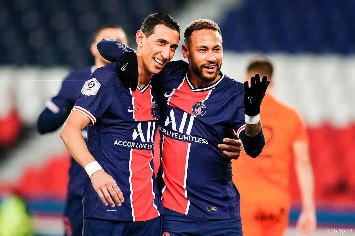 officiel di maria prolonge d une saison au psg di maria 45 308993