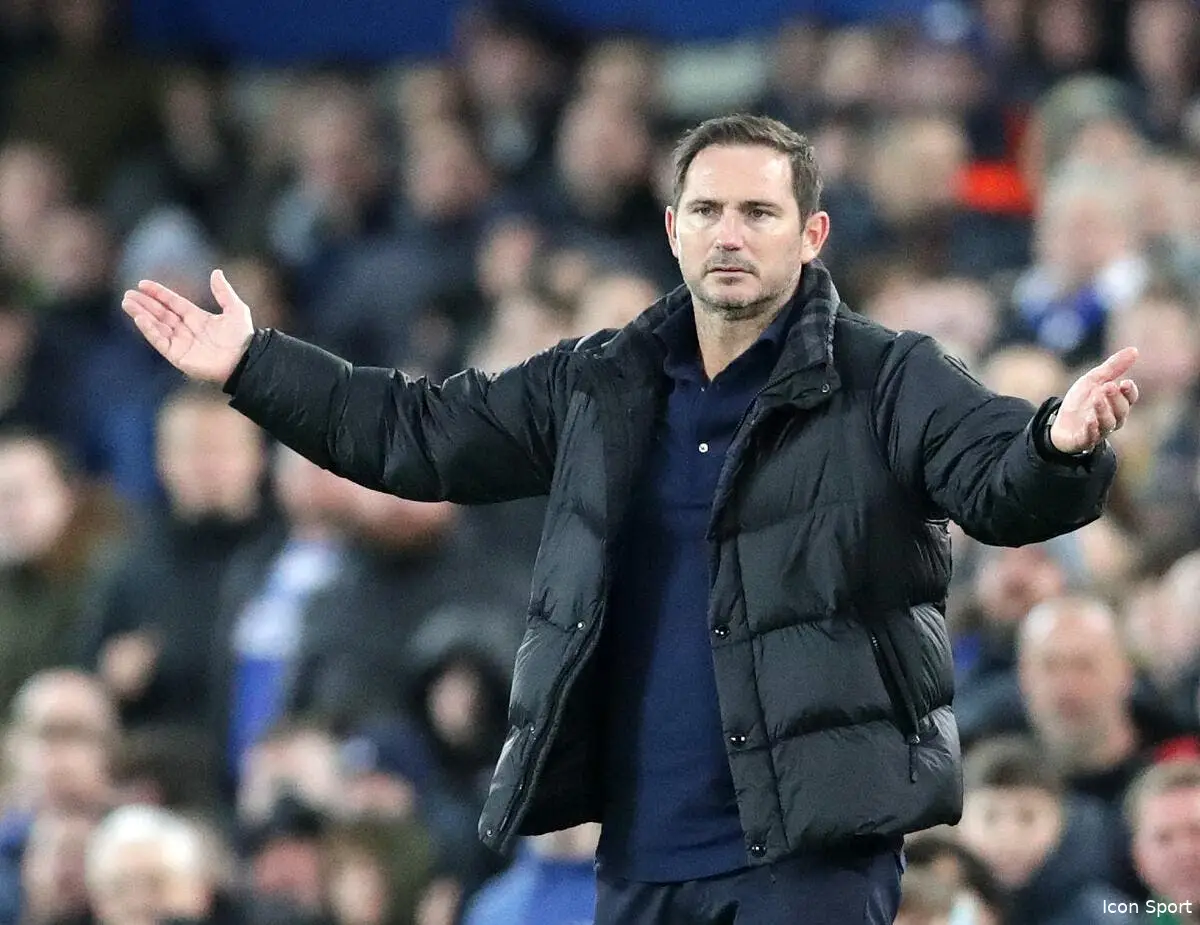 officiel frank lampard vire par everton icon ap 12461098 356147
