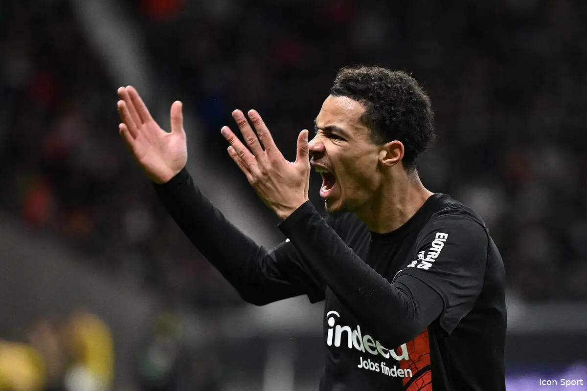 Officiel : Hugo Ekitike quitte définitivement le PSG pour Francfort