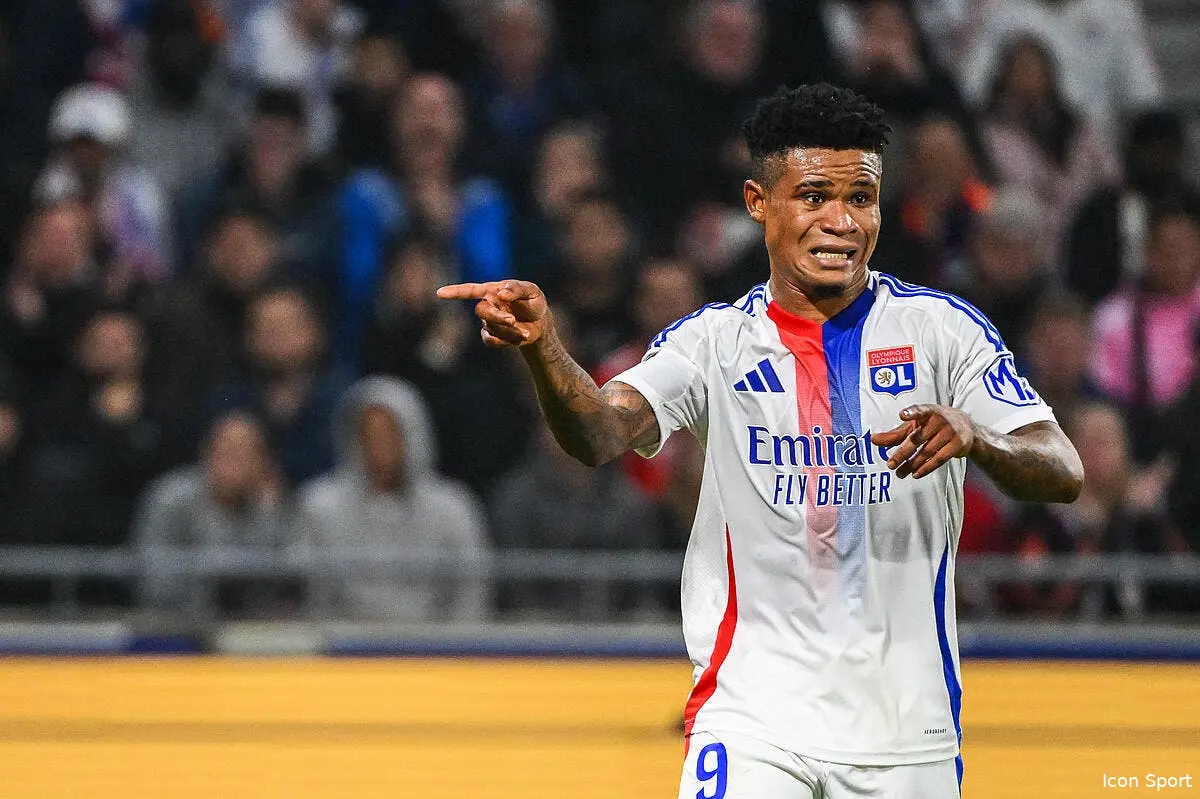 OL : Benrahma revient, deux attaquants sacrifiés à Toulouse