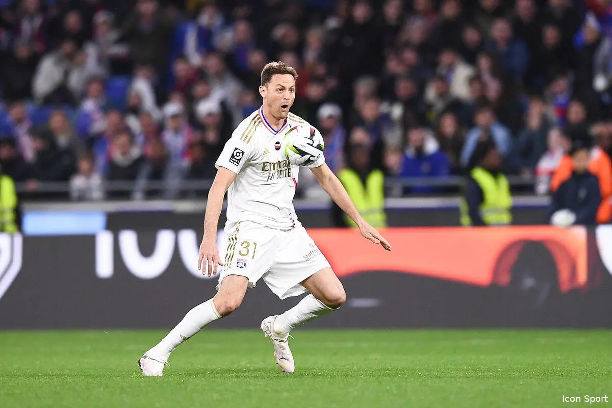 OL : Deux mois à Lyon, il est déjà indispensable