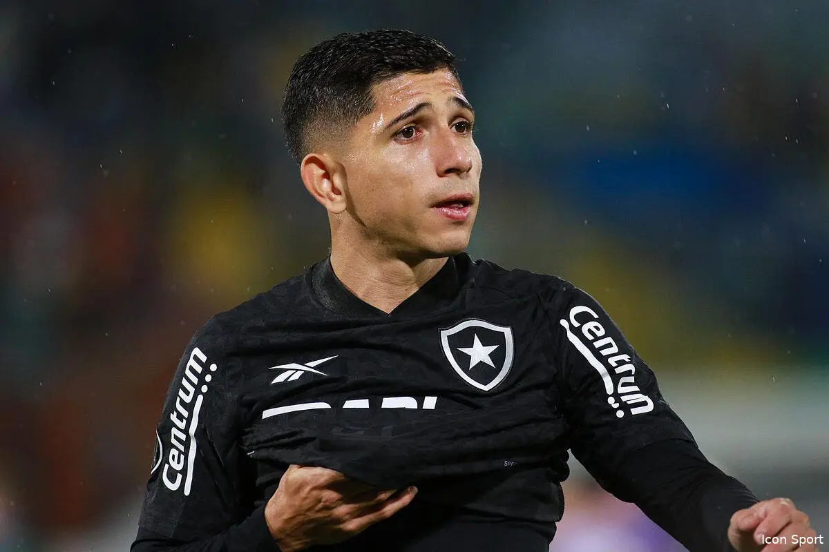 OL : Jefferson Savarino arrive à Lyon pour remplacer Cherki !