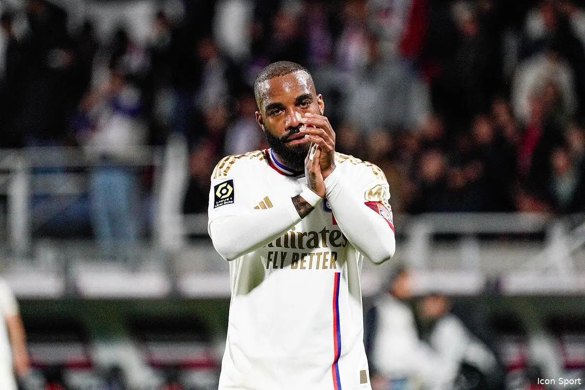 OL : Lacazette et l'Arabie Saoudite, tout se bouscule