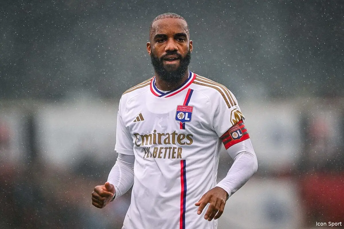 ol lacazette preserve contre crystal palace icon bap 230723 93 125 363677