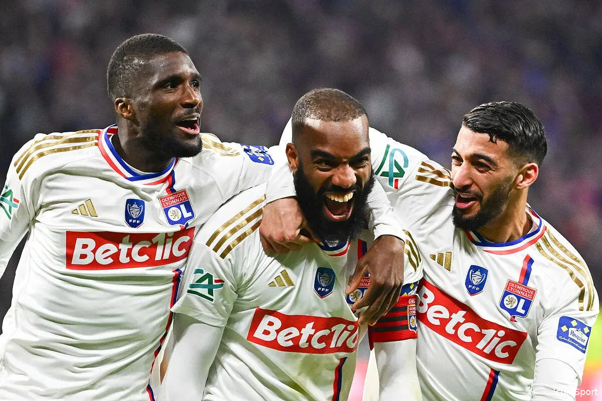 OL : Le départ de Lacazette prend forme !