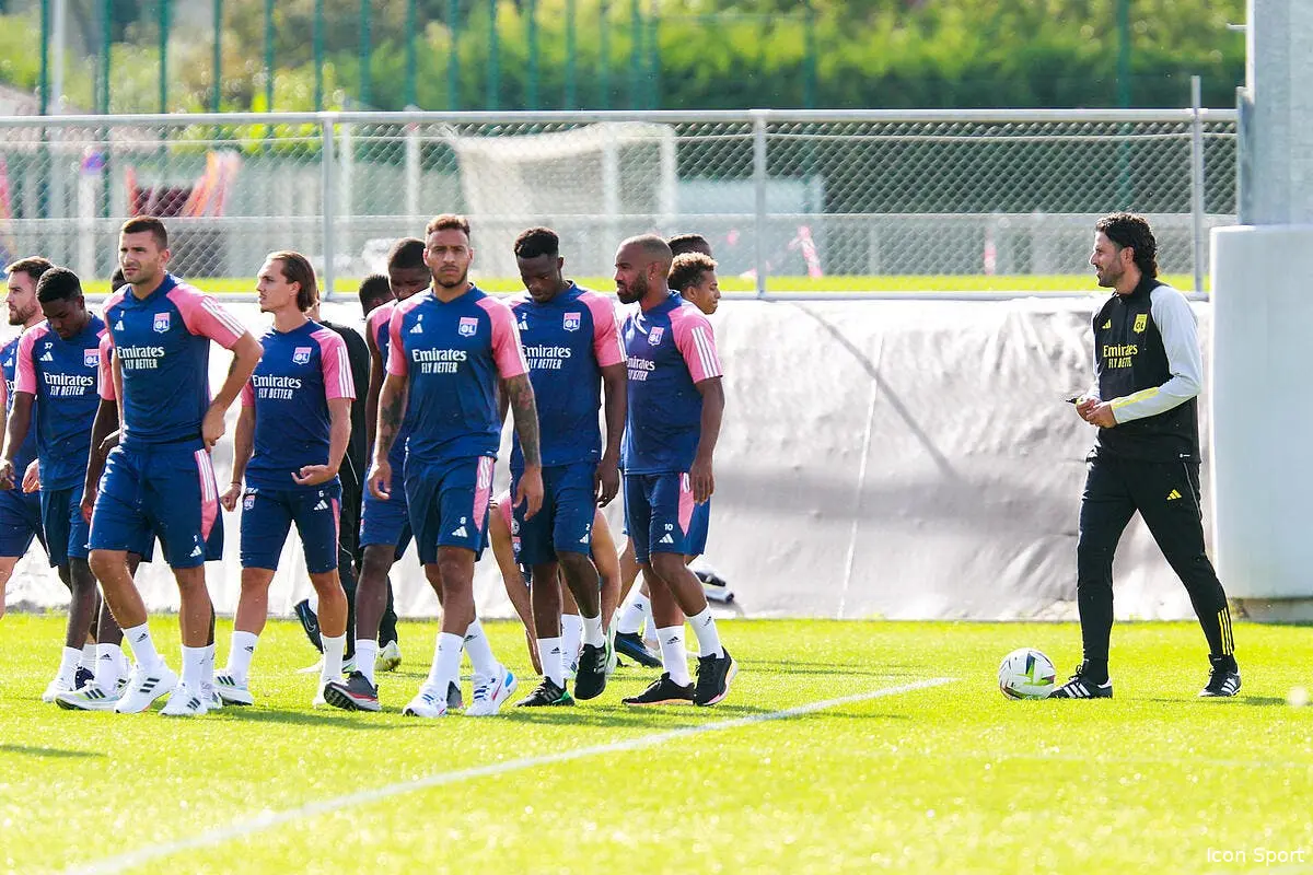 ol le groupe de grosso face a brest icon 25i9891 365800