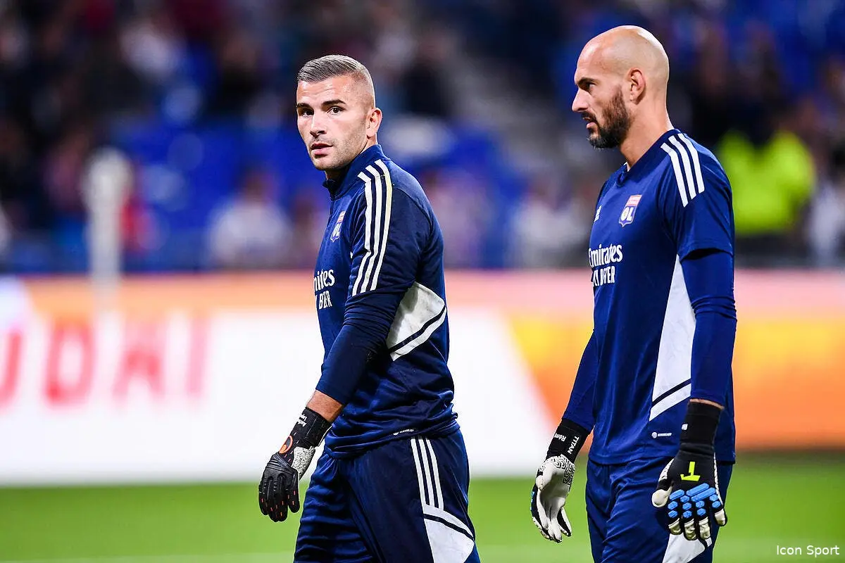 ol lucas perri fait deja une victime a lyon icon pl5 1907 369997
