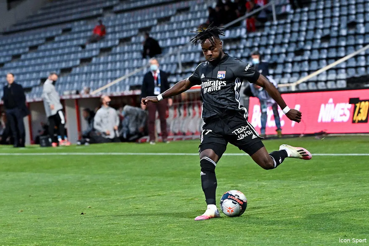 ol lyon impitoyable dans le dossier cornet icon adim 160521 34 262 319531