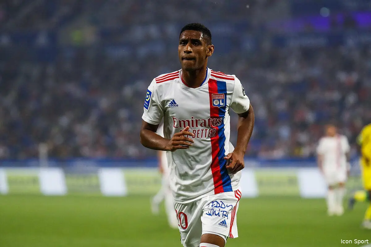 ol tete a lyon le plaisir prolonge d un an icon 25i6127 343897