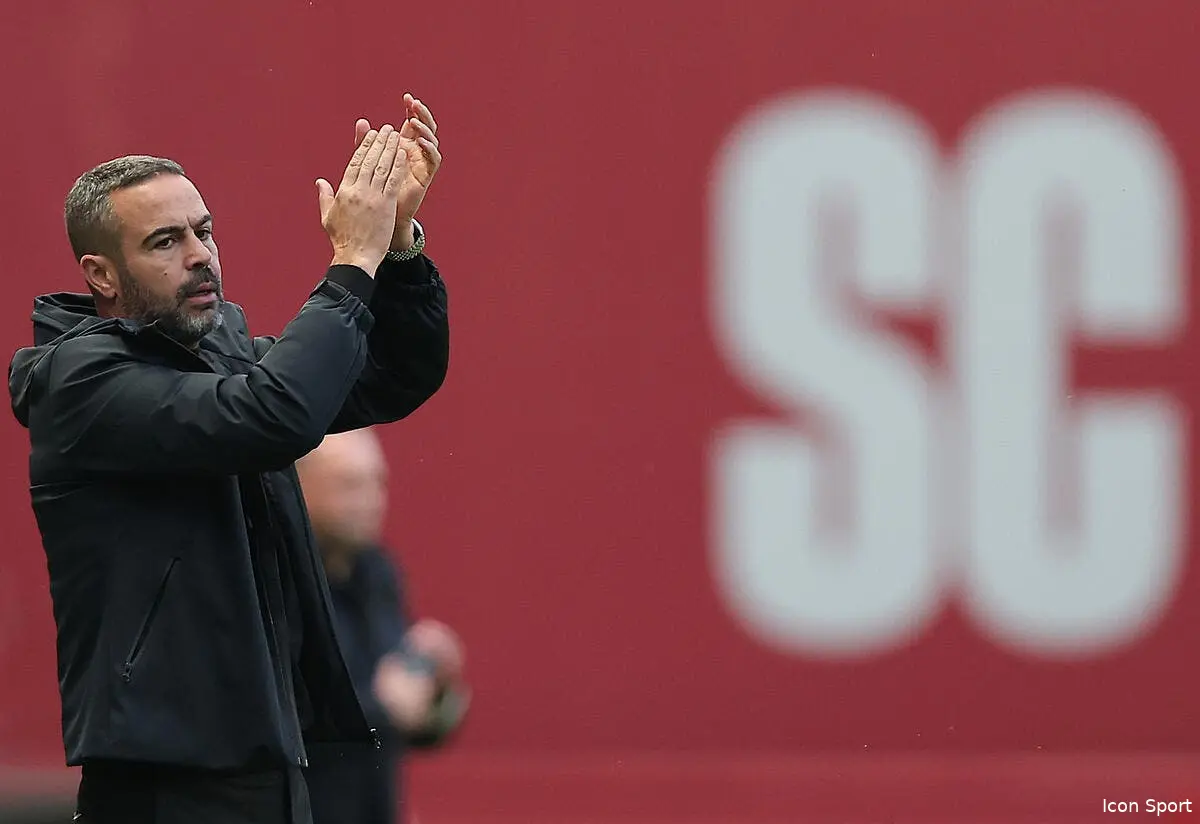 OL : Textor pique le coach de Braga, Pierre Sage respire