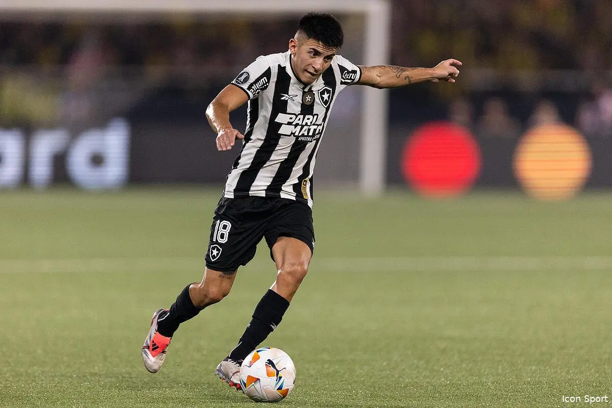 OL : Thiago Almada fait du chantage à Lyon