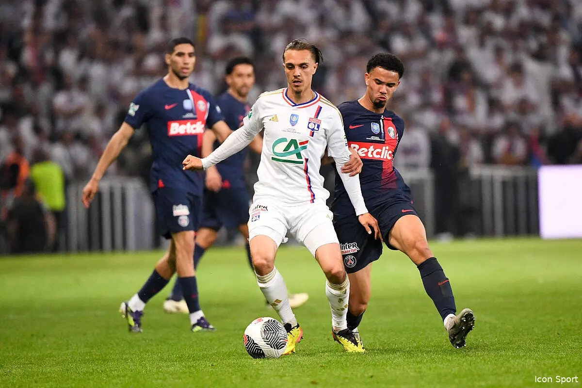OL : 13 joueurs virés pour 90ME ?