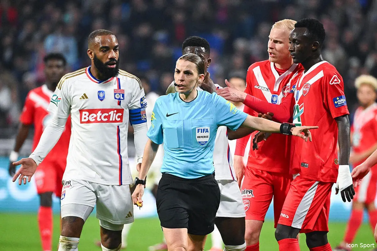 OL-VA a ruiné Stéphanie Frappart