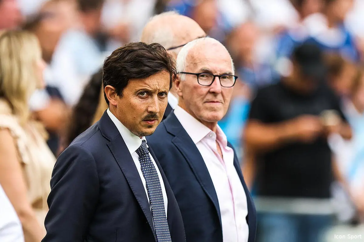 Révélations à l'OM, Longoria fait ce qu'il veut de Frank McCourt