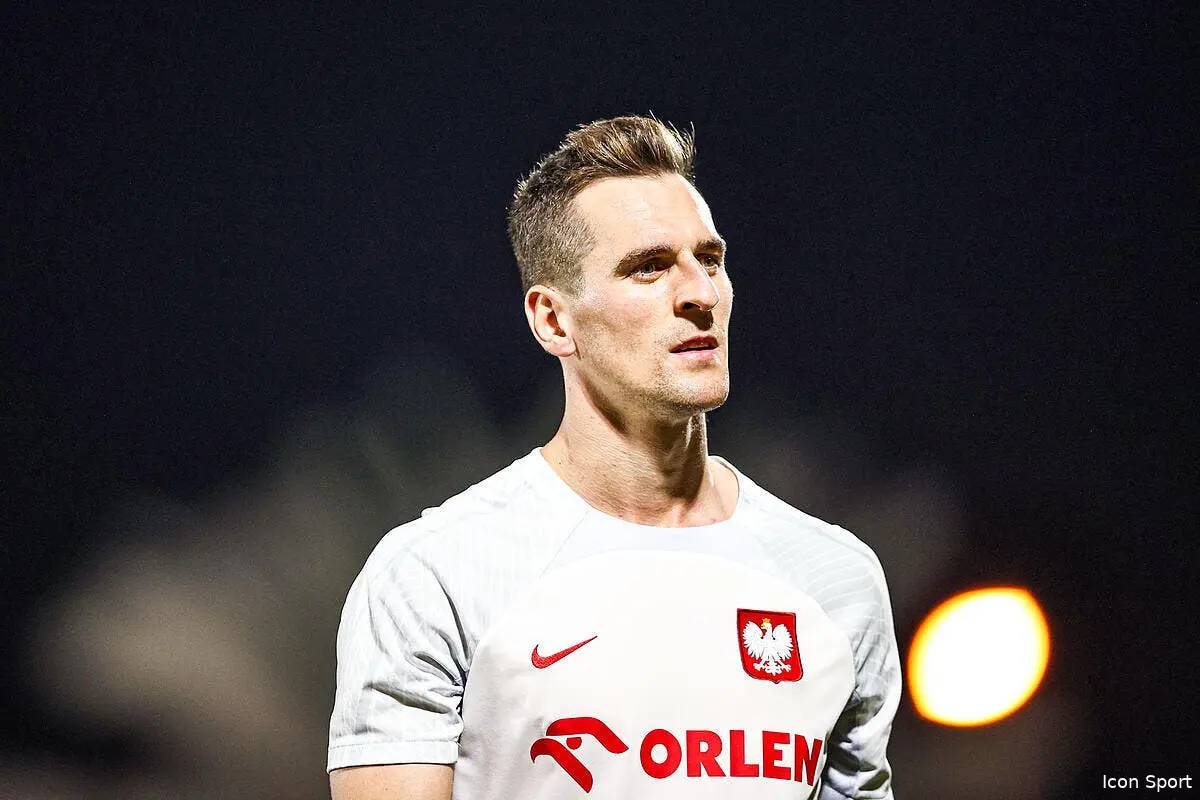 om milik dit non a un retour icon 20221202cslg0090 354296