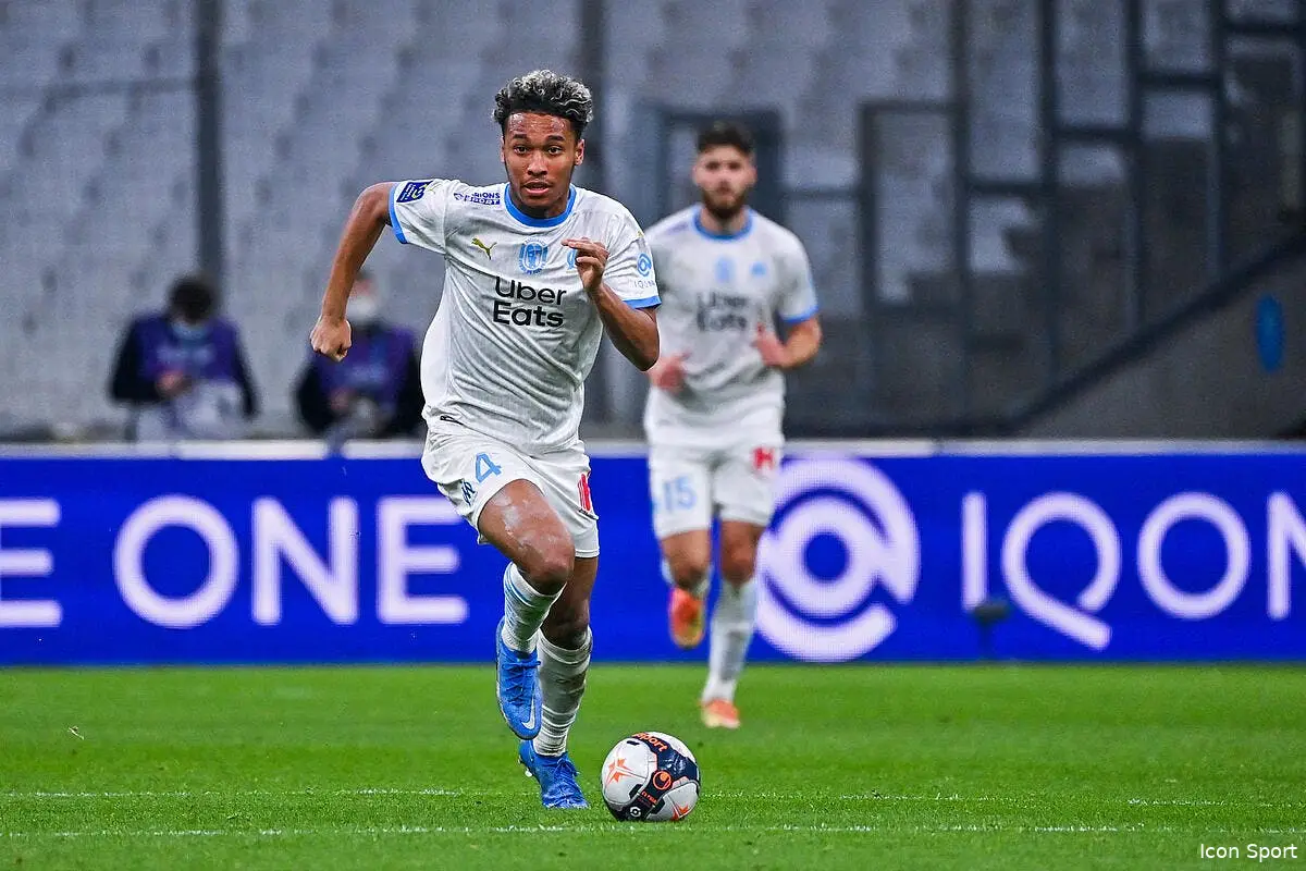 om pierre menes propulse kamara chez les bleus icon adi 8700 308089